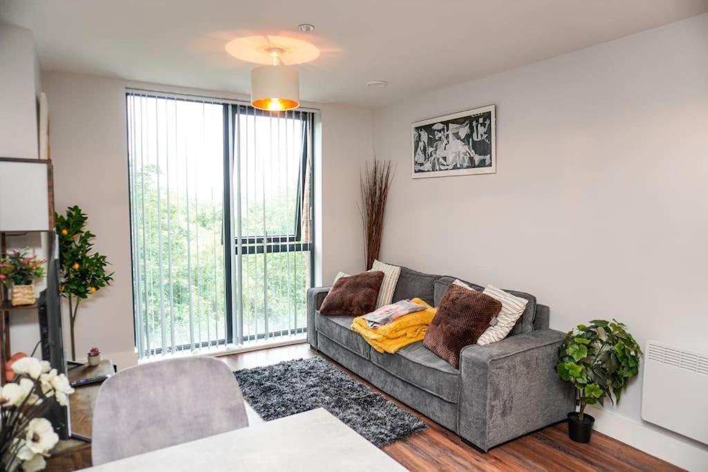 Peaceful 2Br Hideout With Instant Self Check-In At Kelham Island Retreat Apartment Sheffield Exterior photo